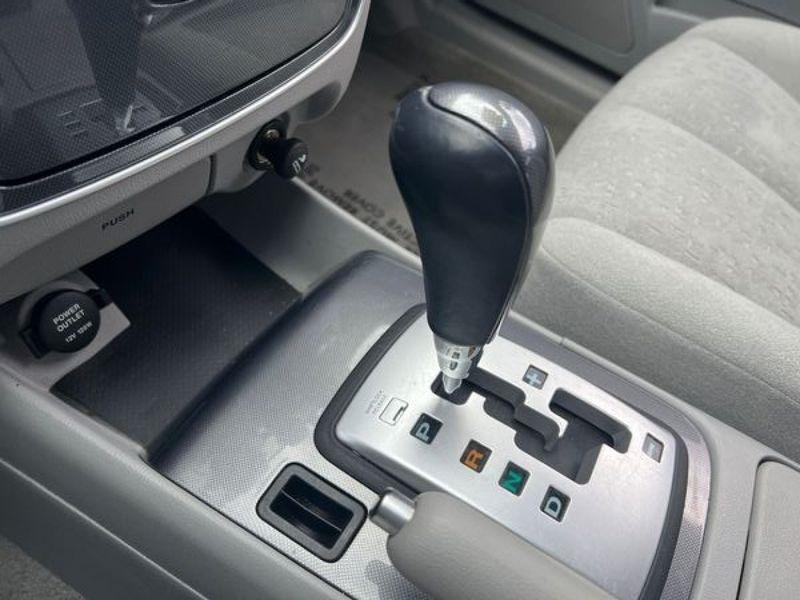 Hyundai Sonata 4dr Sdn GLS V6 Auto 2006