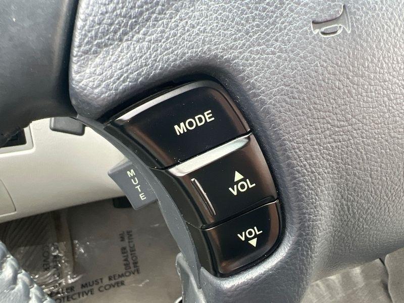 Hyundai Sonata 4dr Sdn GLS V6 Auto 2006