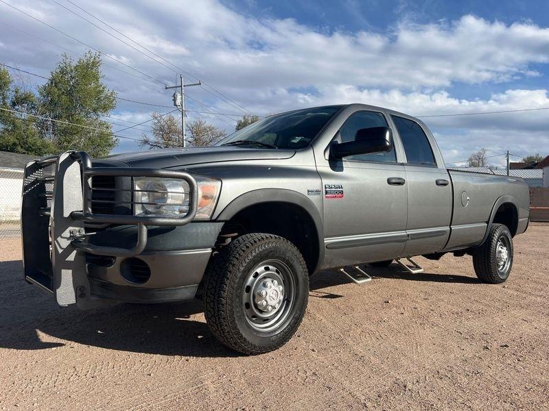 Dodge Ram 2500 4WD Quad Cab 160.5" ST 2008