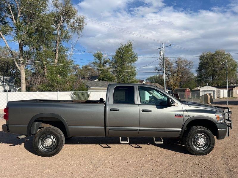 Dodge Ram 2500 4WD Quad Cab 160.5" ST 2008