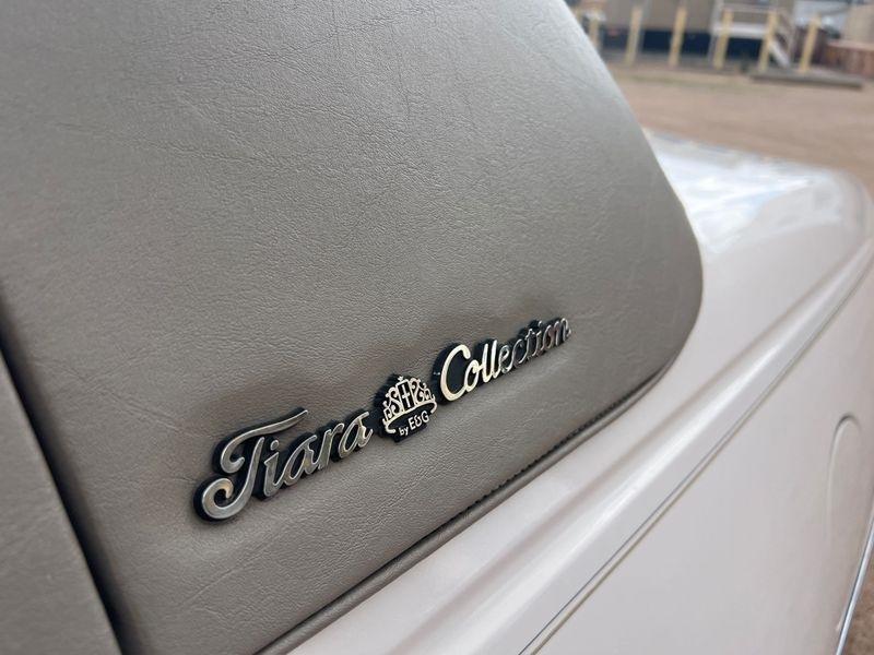 Lincoln Town Car 4dr Sdn Signature 2001