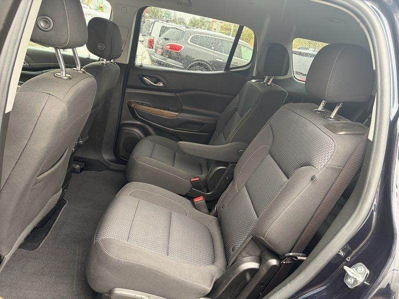 GMC Acadia AWD 4dr SLE 2021
