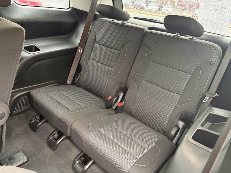 GMC Acadia AWD 4dr SLE 2021