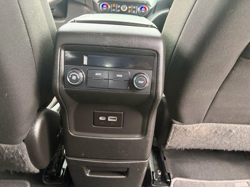 GMC Acadia AWD 4dr SLE 2021