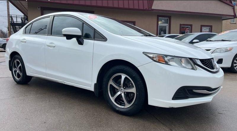 Honda Civic Sedan 4dr CVT SE 2015