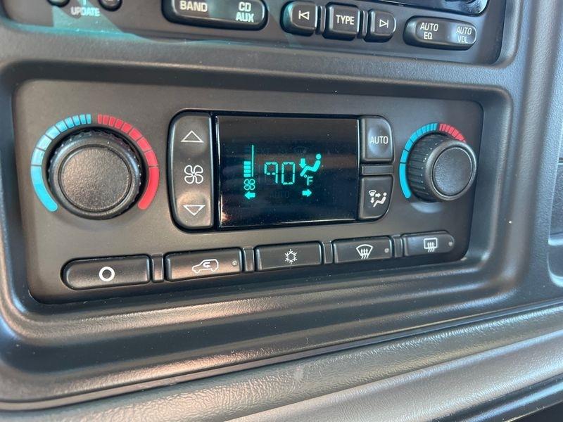 Chevrolet Avalanche 1500 5dr Crew Cab 130" WB 4WD Z71 2005