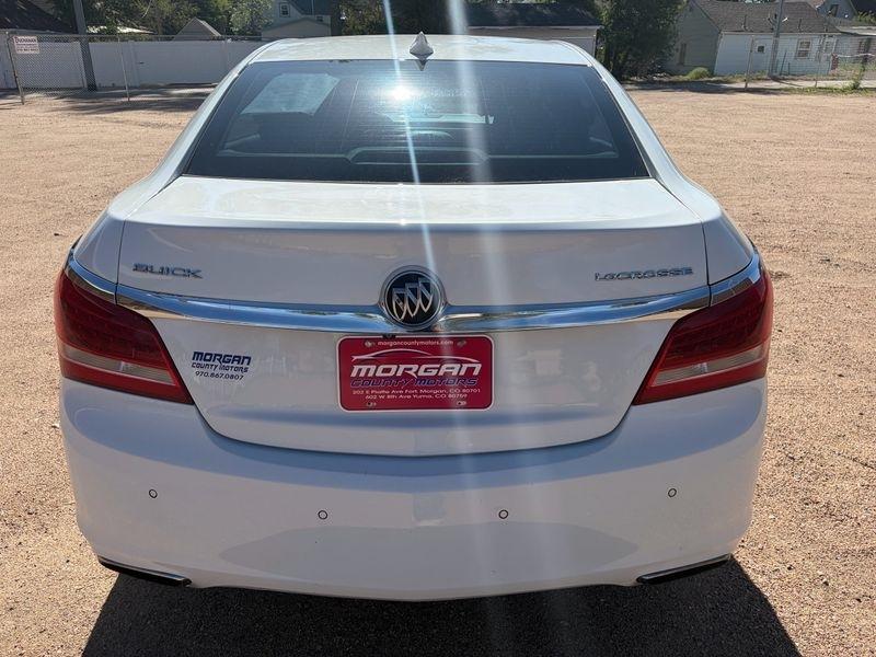 Buick LaCrosse 4dr Sdn Leather FWD 2016