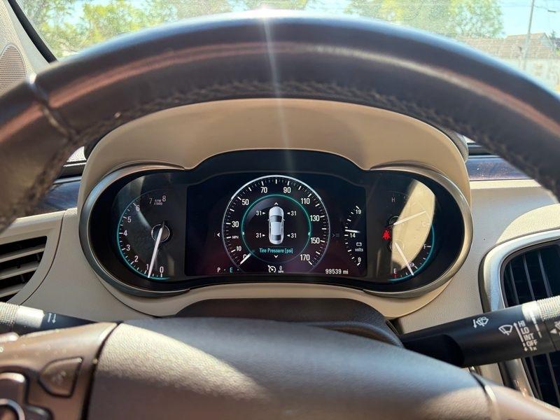Buick LaCrosse 4dr Sdn Leather FWD 2016