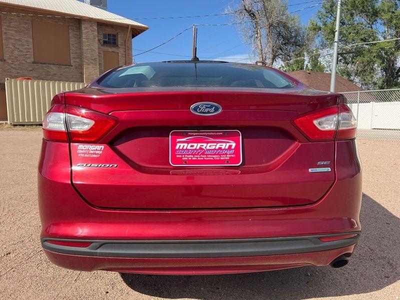 Ford Fusion 4dr Sdn SE FWD 2015