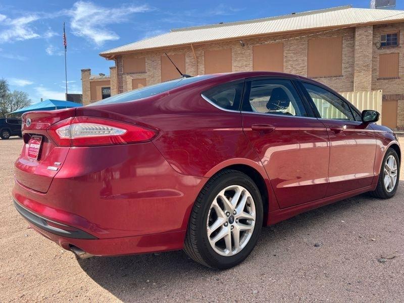 Ford Fusion 4dr Sdn SE FWD 2015