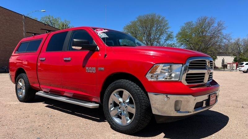 RAM 1500 Big Horn 4x4 Crew Cab 6'4" Box 2017