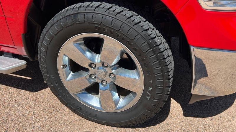 RAM 1500 Big Horn 4x4 Crew Cab 6'4" Box 2017