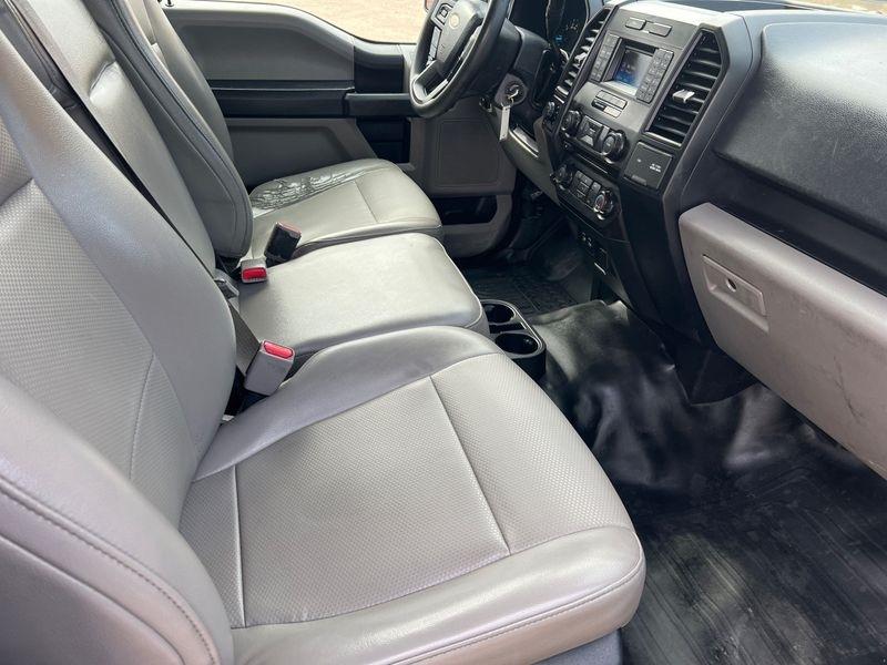 Ford F-150 4WD SuperCrew 157" Lariat w/HD Payload Pkg 2015