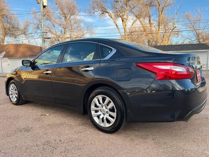 Nissan Altima 4dr Sdn I4 2.5 S 2016