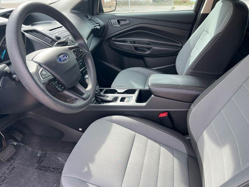 Ford Escape S FWD 2017