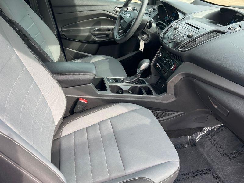 Ford Escape S FWD 2017