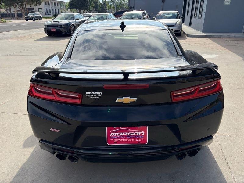 Chevrolet Camaro 2dr Cpe 2SS 2016