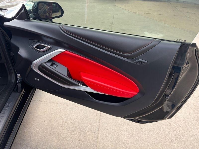 Chevrolet Camaro 2dr Cpe 2SS 2016