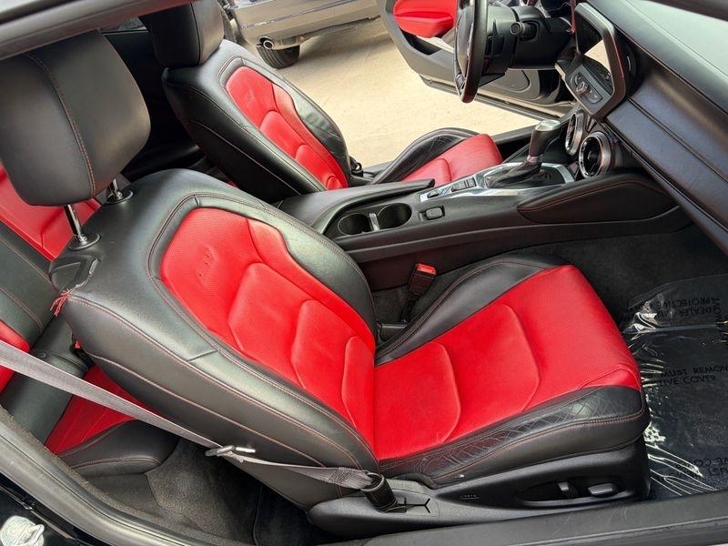 Chevrolet Camaro 2dr Cpe 2SS 2016