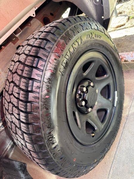Chevrolet Silverado 1500 2WD Reg Cab 133.0" Work Truck 2015