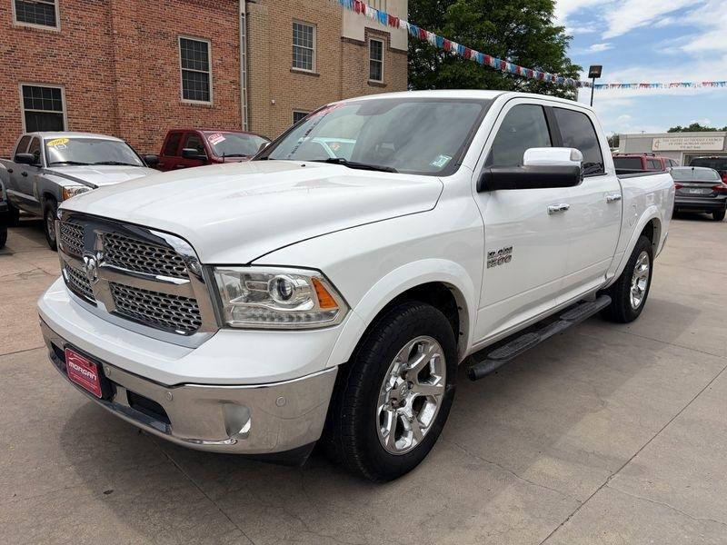 RAM 1500 Laramie 4x4 Crew Cab 5'7" Box 2018