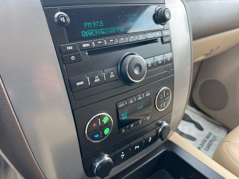 GMC Yukon 4WD 4dr 1500 SLT 2013