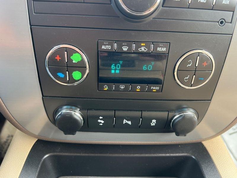GMC Yukon 4WD 4dr 1500 SLT 2013
