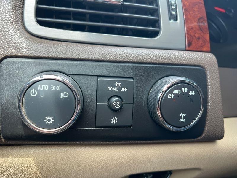 GMC Yukon 4WD 4dr 1500 SLT 2013