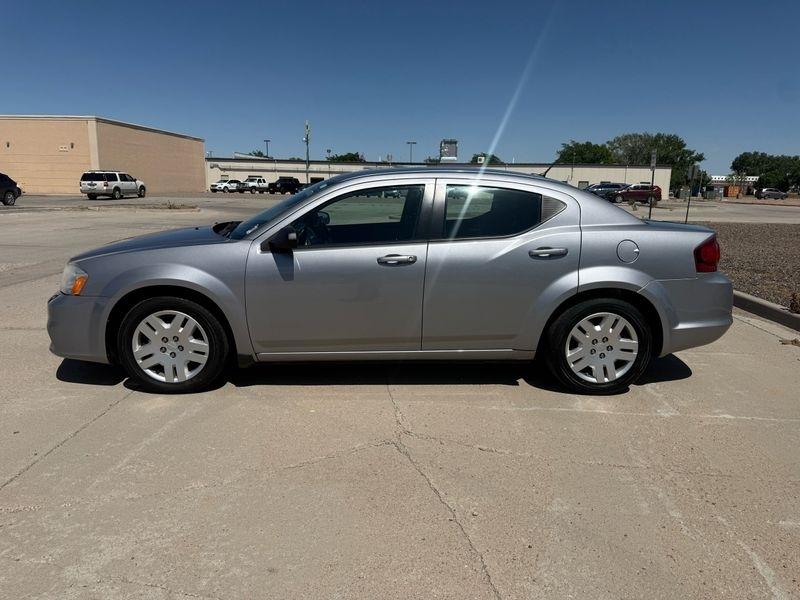 Dodge Avenger 4dr Sdn SE 2013