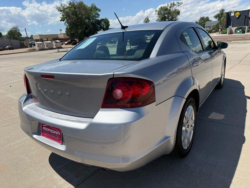 Dodge Avenger 4dr Sdn SE 2013