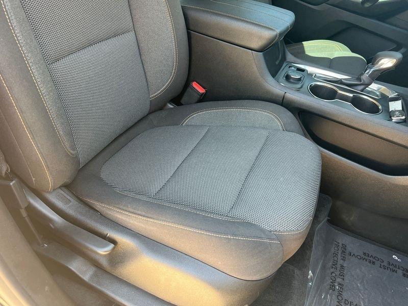 Chevrolet Traverse AWD 4dr LT Cloth w/1LT 2021