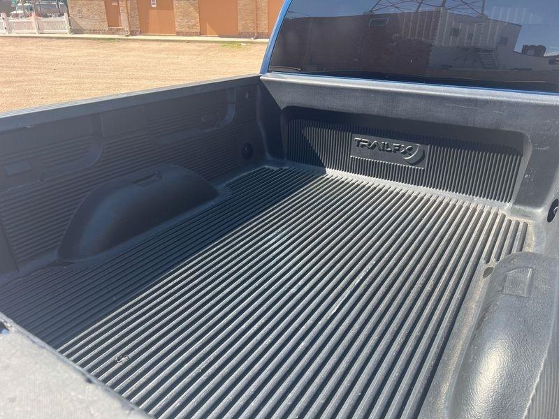 GMC Sierra 1500 4WD Double Cab 143.5" 2017