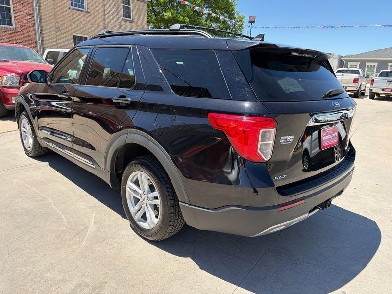 Ford Explorer XLT 4WD 2021