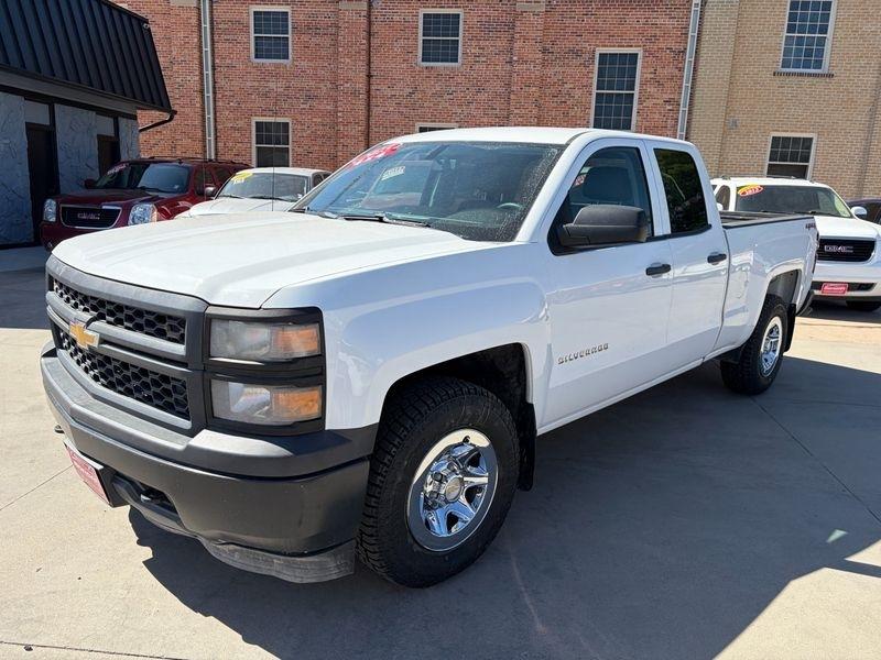 Chevrolet Silverado 1500 4WD Double Cab 143.5" Work Truck 2015