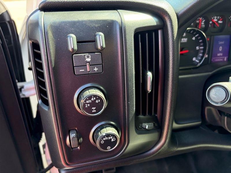 Chevrolet Silverado 1500 4WD Double Cab 143.5" Work Truck 2015