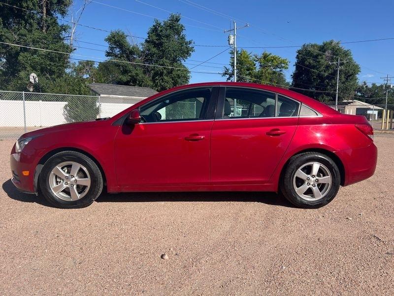 Chevrolet Cruze 4dr Sdn LT w/1LT 2012