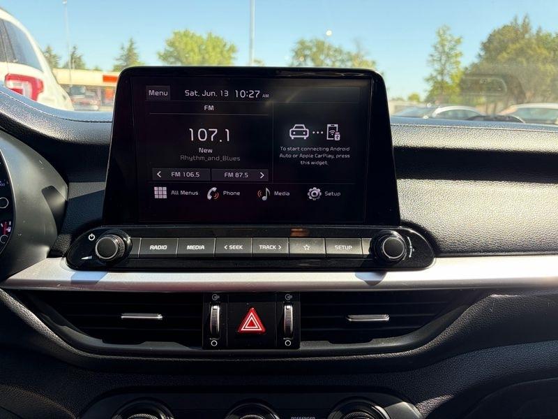 Kia Forte LXS IVT 2023