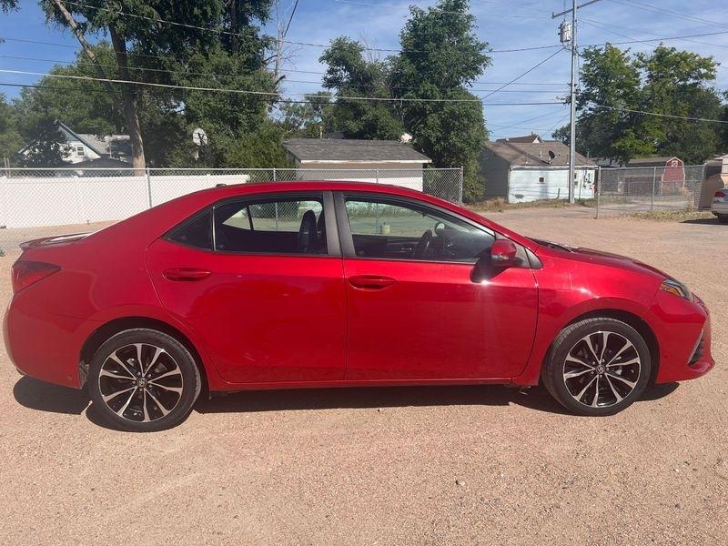 Toyota Corolla XLE CVT (Natl) 2019