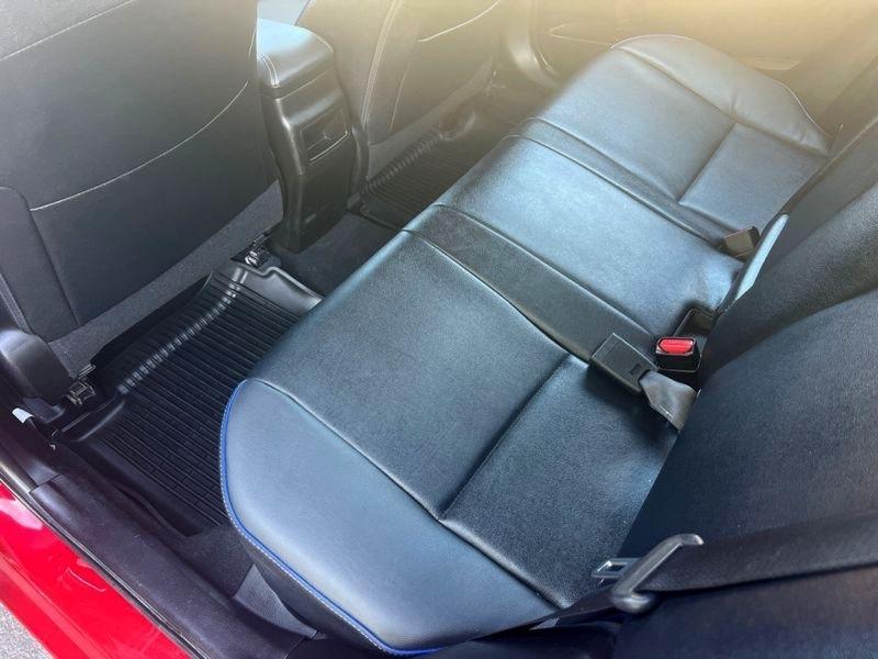 Toyota Corolla XLE CVT (Natl) 2019
