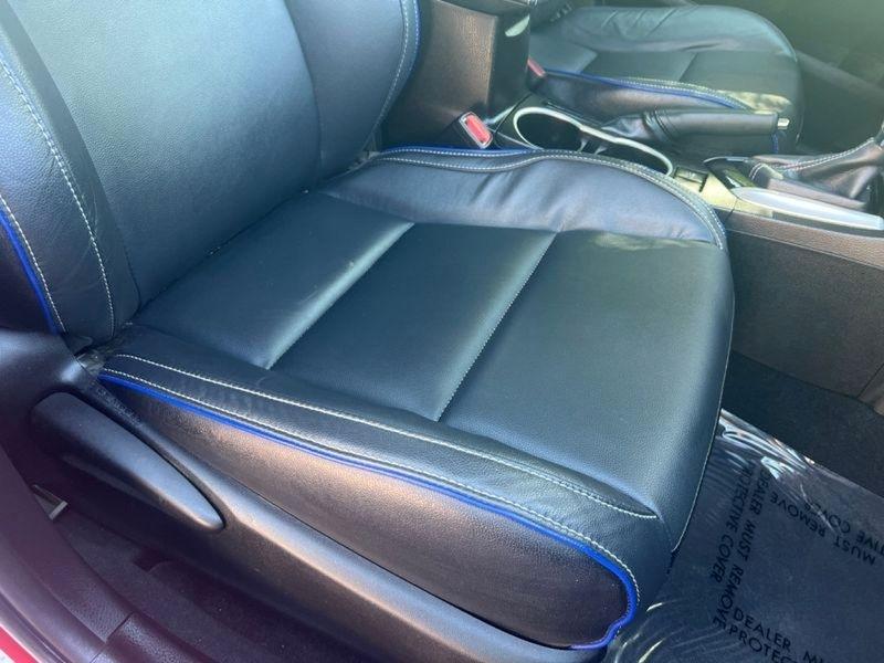 Toyota Corolla XLE CVT (Natl) 2019