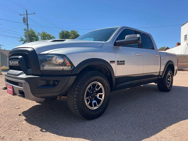 RAM 1500 4WD Crew Cab 140.5" Rebel 2016