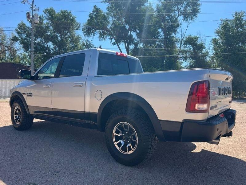 RAM 1500 4WD Crew Cab 140.5" Rebel 2016