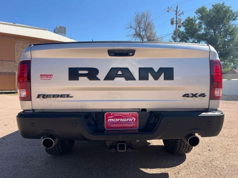 RAM 1500 4WD Crew Cab 140.5" Rebel 2016