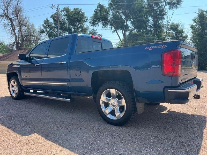 Chevrolet Silverado 1500 4WD Crew Cab 153.0" LTZ w/1LZ 2017