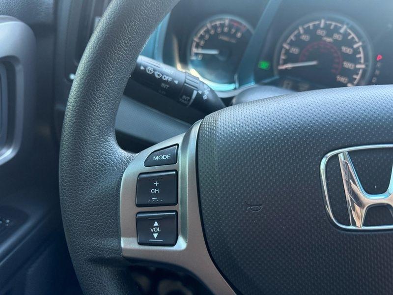 Honda Ridgeline 4WD Crew Cab RTS 2012