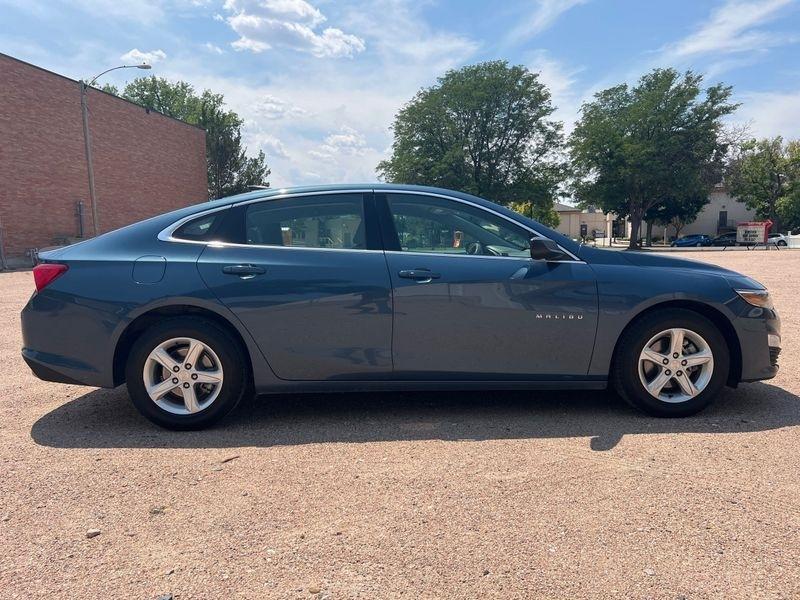 Chevrolet Malibu 4dr Sdn LS w/1FL 2024