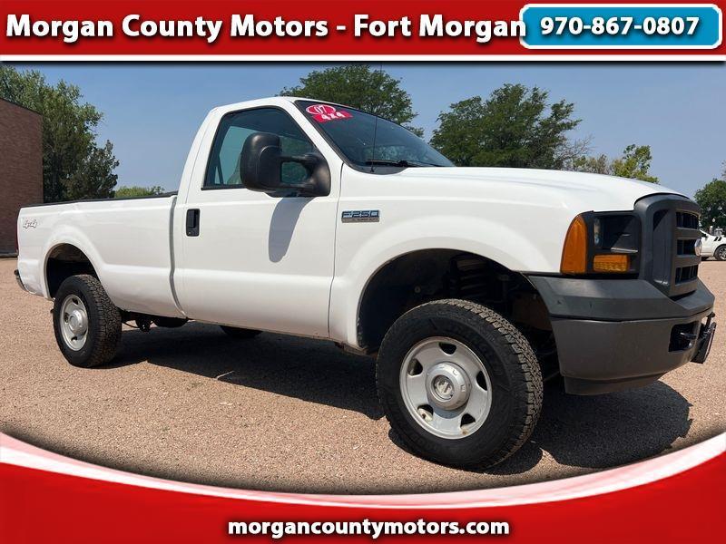 Ford Super Duty F-250 4WD Reg Cab 137" XLT 2007