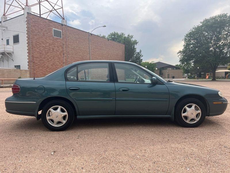 Oldsmobile Cutlass 4dr Sdn GLS 1998