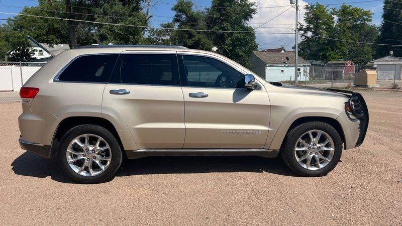 Jeep Grand Cherokee 4WD 4dr Summit 2014