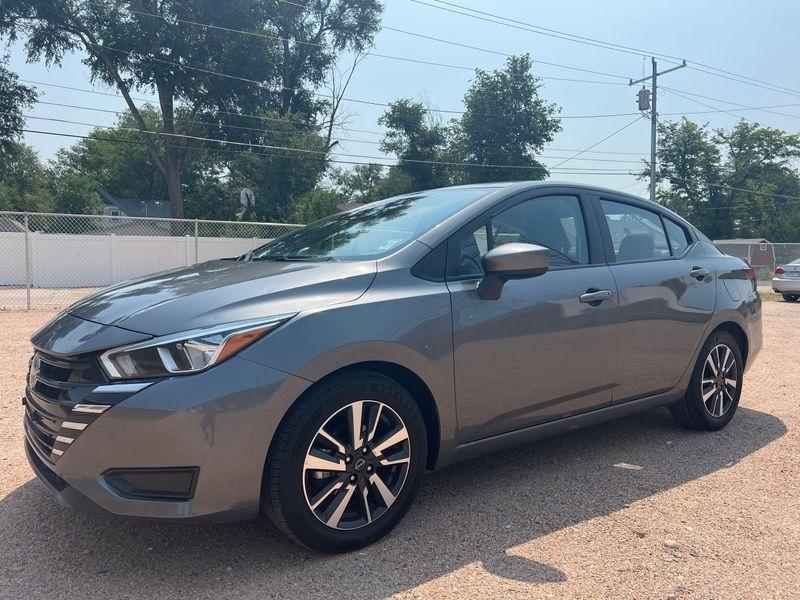Nissan Versa SV CVT 2024